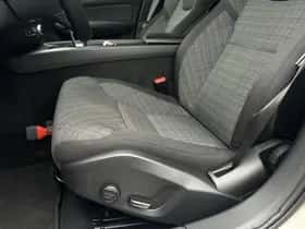 Volvo V60 (2022) thumbnail 18