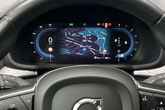 Volvo V60 (2022) thumbnail 26