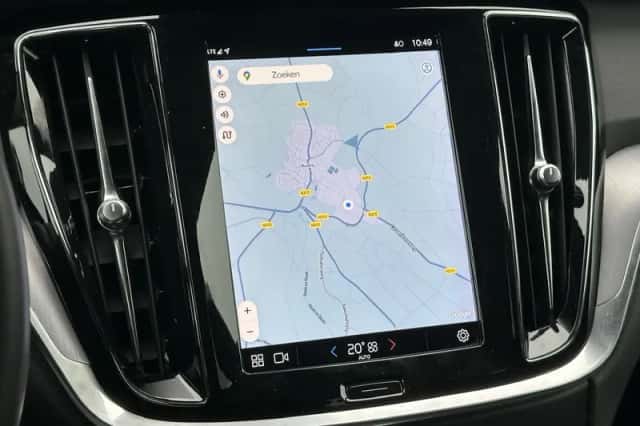 Volvo V60 (2022) thumbnail 28