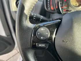 Peugeot 108 (2022) thumbnail 12