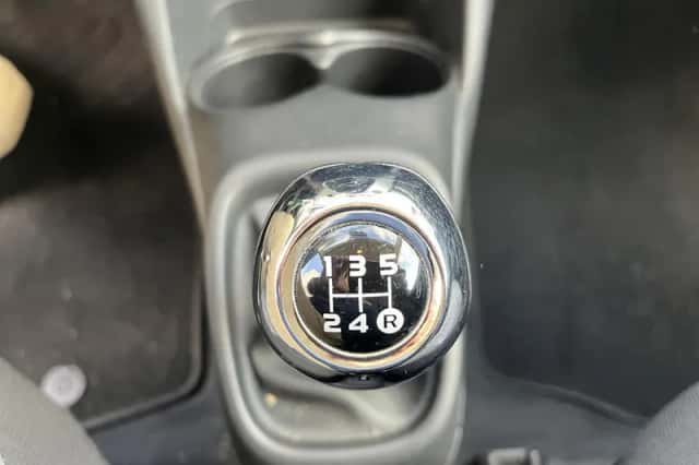 Peugeot 108 (2022) thumbnail 19