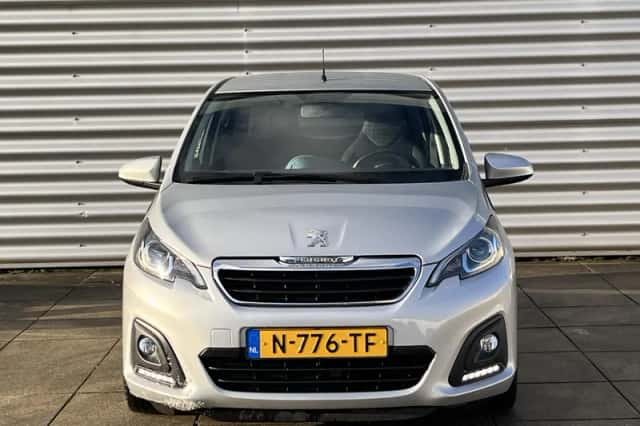 Peugeot 108 (2022) thumbnail 3