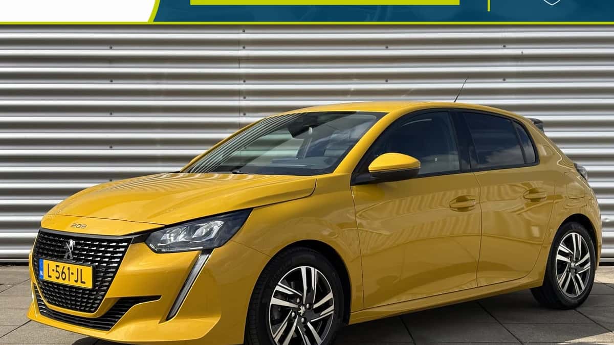 Peugeot 208 (2021) — foto 1