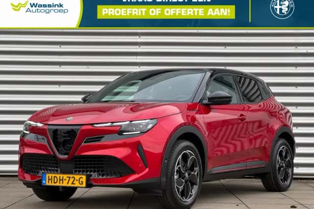 Alfa Romeo Junior (2025) thumbnail 1
