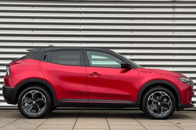 Alfa Romeo Junior (2025) thumbnail 7