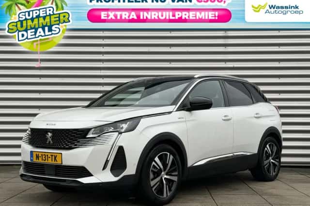 Peugeot 3008 (2022) thumbnail 1