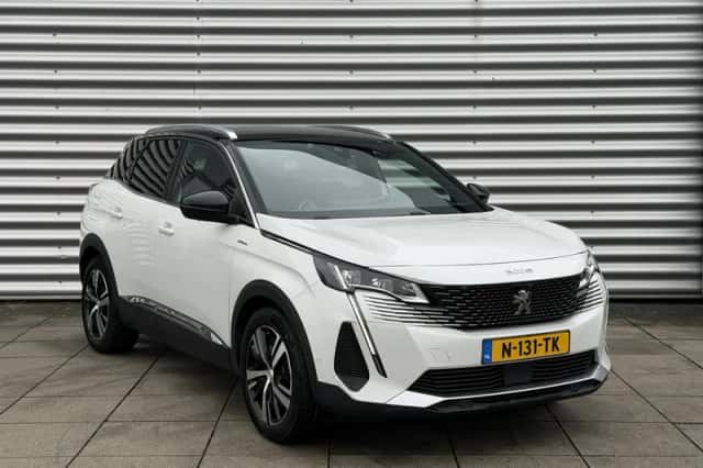 Peugeot 3008 (2022) thumbnail 2