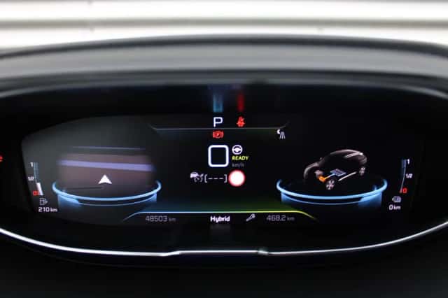 Peugeot 3008 (2022) thumbnail 28