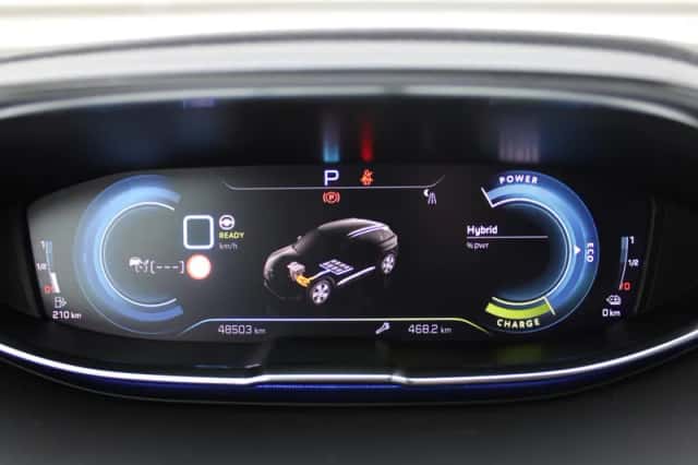 Peugeot 3008 (2022) thumbnail 31