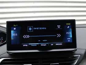 Peugeot 3008 (2022) thumbnail 37