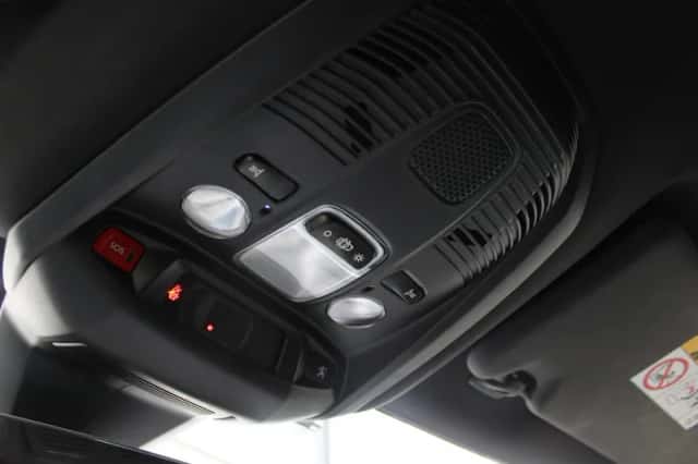 Peugeot 3008 (2022) thumbnail 40