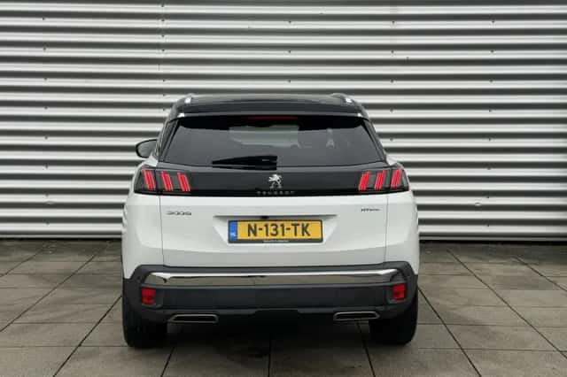 Peugeot 3008 (2022) thumbnail 10