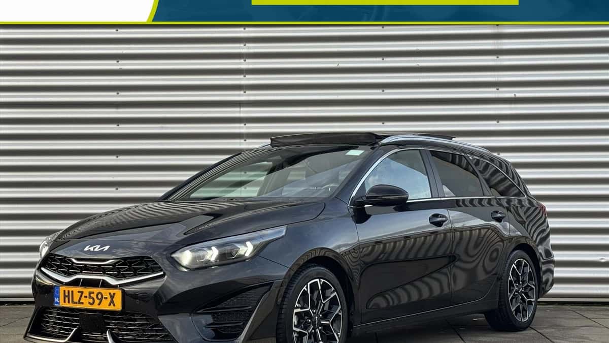 Kia Ceed Sportswagon (2025) — foto 1