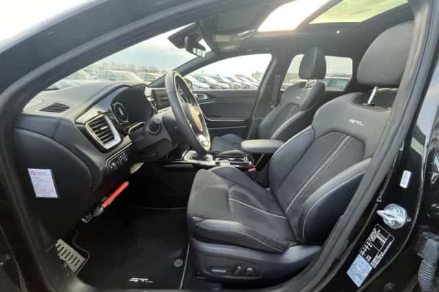 Kia Ceed Sportswagon (2025) thumbnail 8