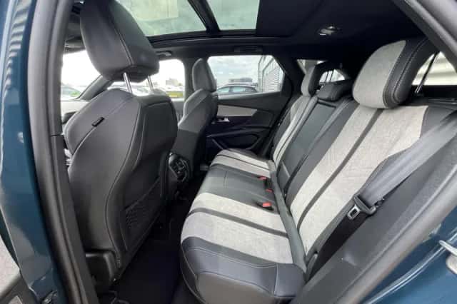 Peugeot 3008 (2022) thumbnail 24