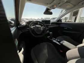 Peugeot 208 (2022) thumbnail 14