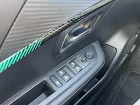 Peugeot 208 (2022) thumbnail 21