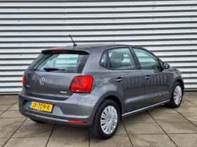 Volkswagen Polo (2016) thumbnail 3