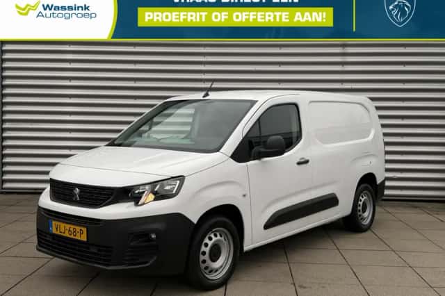 Peugeot Partner (2021) thumbnail 1