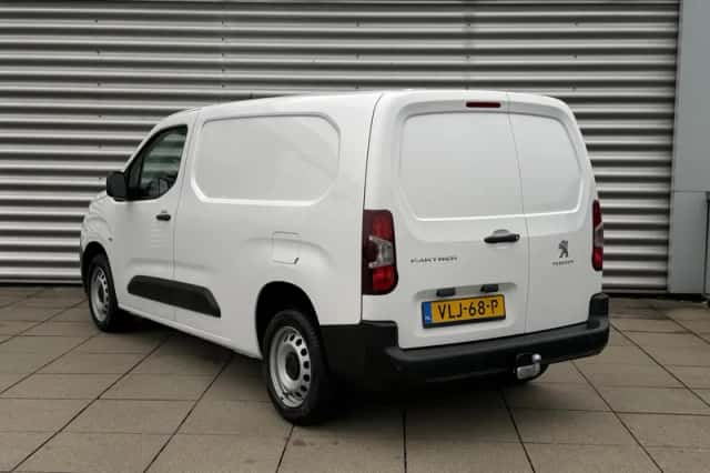 Peugeot Partner (2021) thumbnail 4