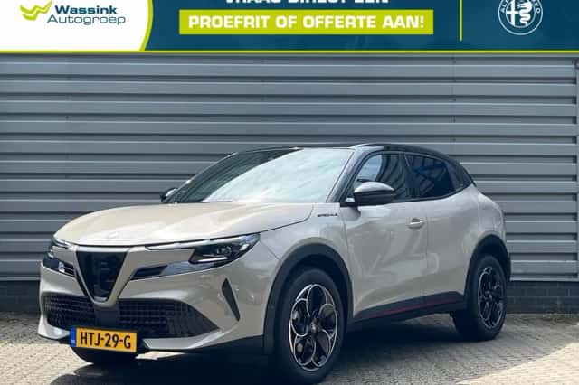 Alfa Romeo Junior (2025) thumbnail 1