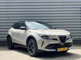 Alfa Romeo Junior (2025) thumbnail 3
