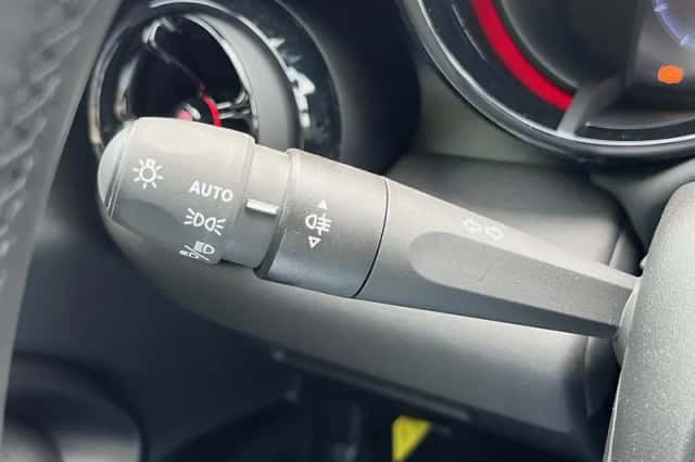 Alfa Romeo Junior (2025) thumbnail 25