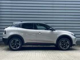 Alfa Romeo Junior (2025) thumbnail 4