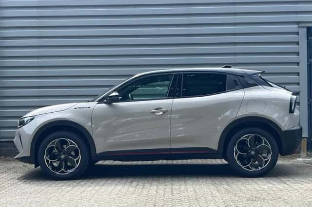 Alfa Romeo Junior (2025) thumbnail 8