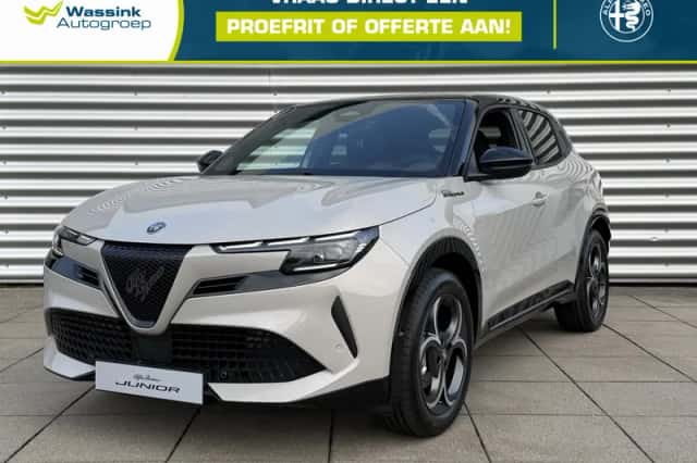 Alfa Romeo Junior (2026) thumbnail 1