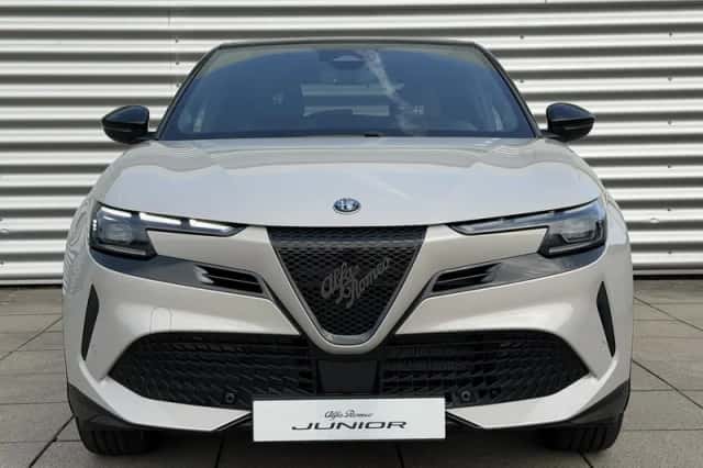 Alfa Romeo Junior (2026) thumbnail 2