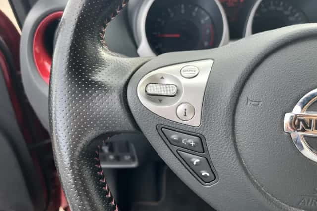 Nissan Juke (2016) thumbnail 8