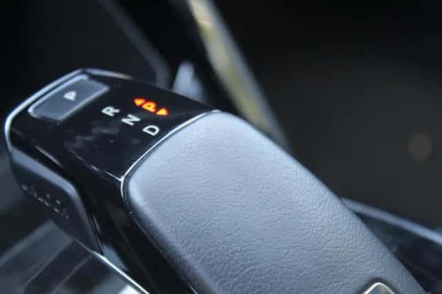 Peugeot 208 (2021) thumbnail 19