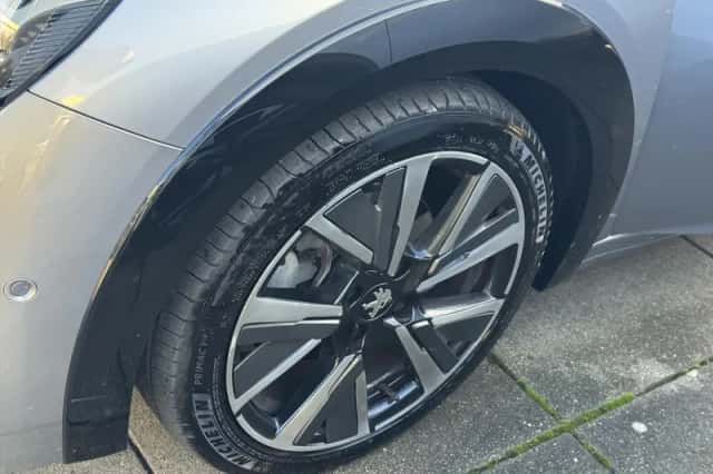 Peugeot 208 (2021) thumbnail 25