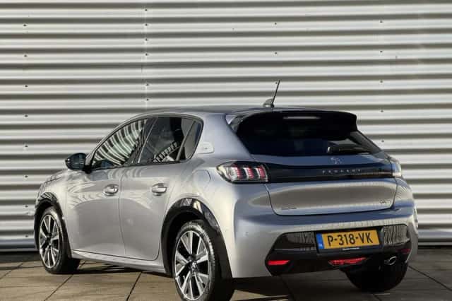 Peugeot 208 (2021) thumbnail 4