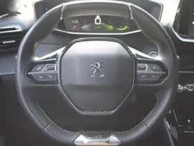 Peugeot 208 (2021) thumbnail 5