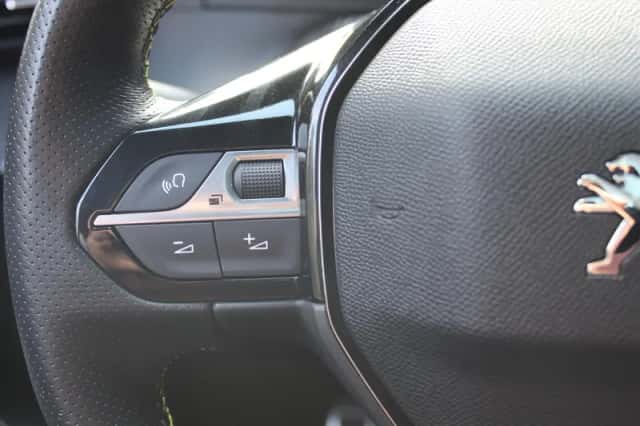 Peugeot 208 (2021) thumbnail 7