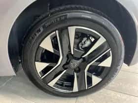 Peugeot 208 (2024) thumbnail 12