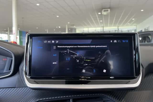 Peugeot 208 (2024) thumbnail 22