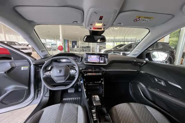 Peugeot 208 (2024) thumbnail 23