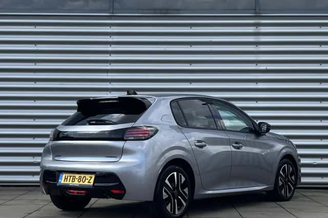 Peugeot 208 (2024) thumbnail 4