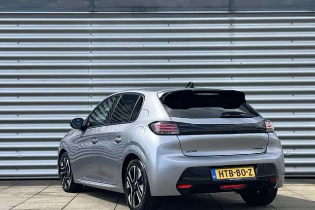 Peugeot 208 (2024) thumbnail 5