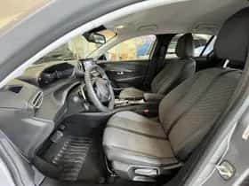 Peugeot 208 (2024) thumbnail 6