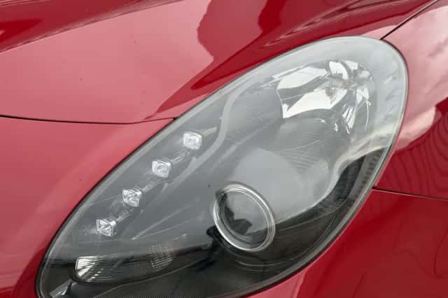 Alfa Romeo Giulietta (2017) thumbnail 14