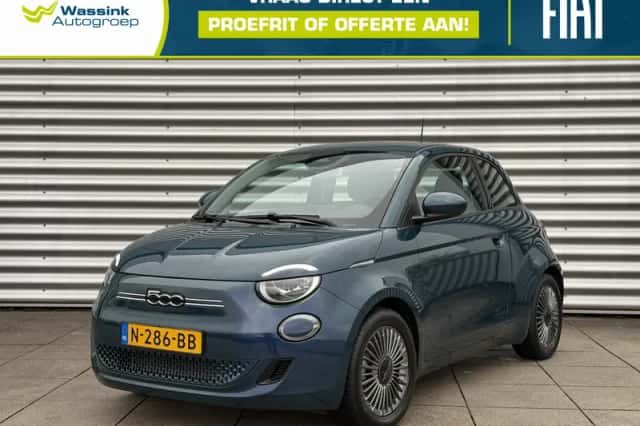 Fiat 500 (2021) thumbnail 1
