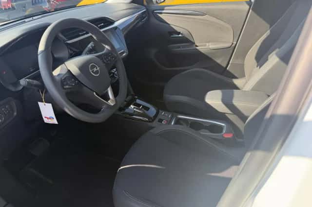 Opel Corsa (2023) thumbnail 5