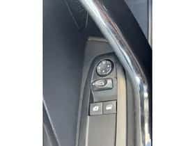 Peugeot 208 (2016) thumbnail 11