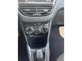 Peugeot 208 (2016) thumbnail 17