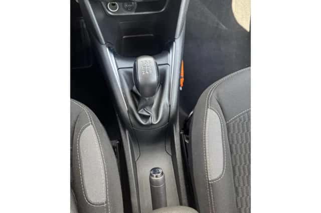 Peugeot 208 (2016) thumbnail 18