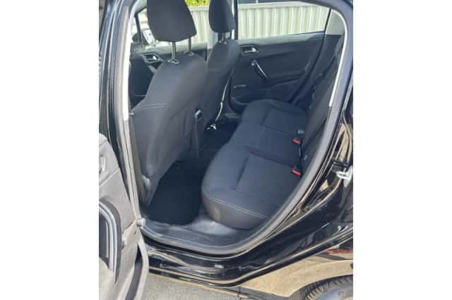 Peugeot 208 (2016) thumbnail 19